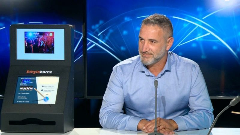 Borne éthylotest BFM Business